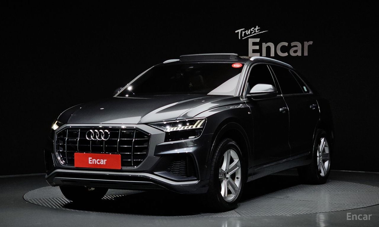 Audi Q8