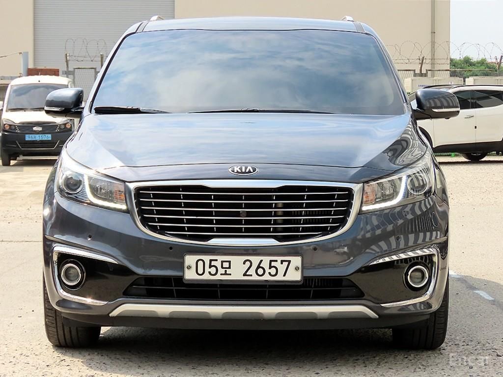 Kia Carnival