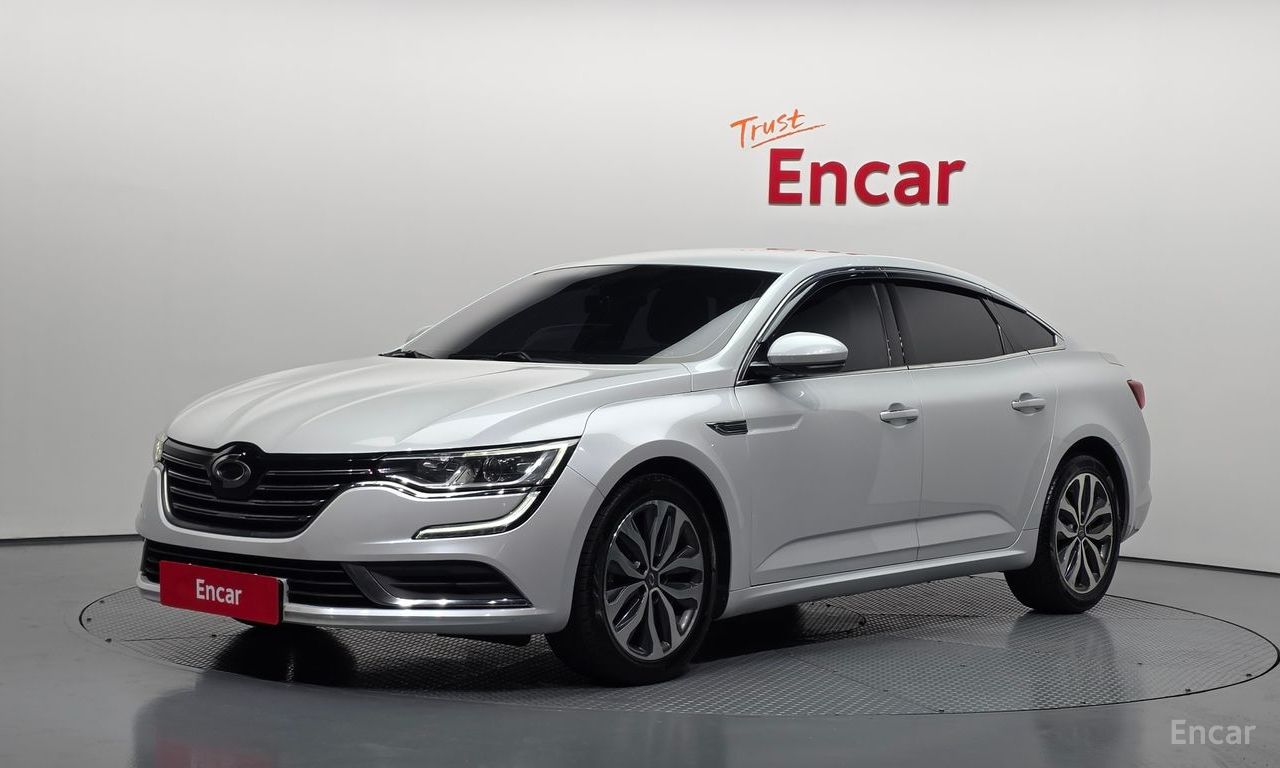 Renault SM6