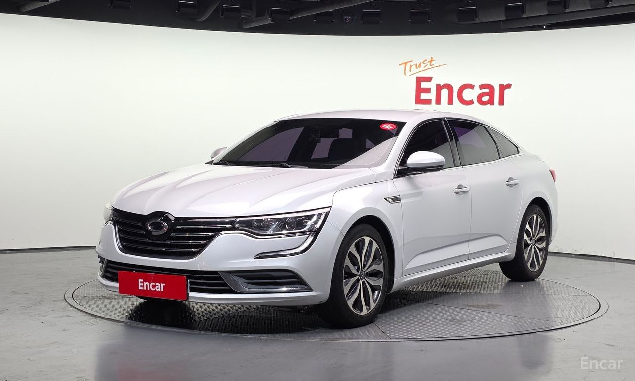 Renault SM6