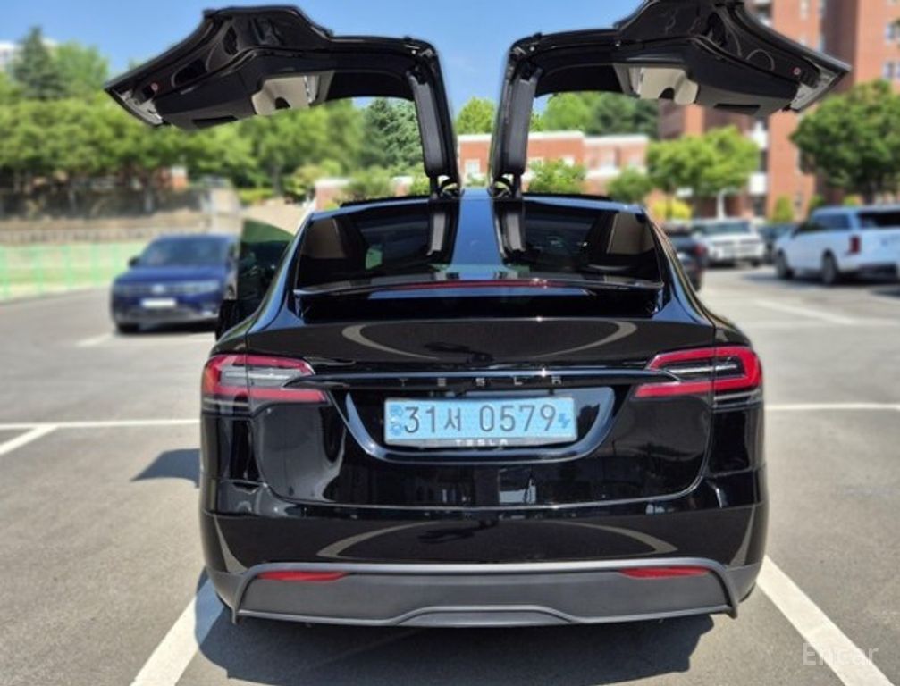 Tesla Model X