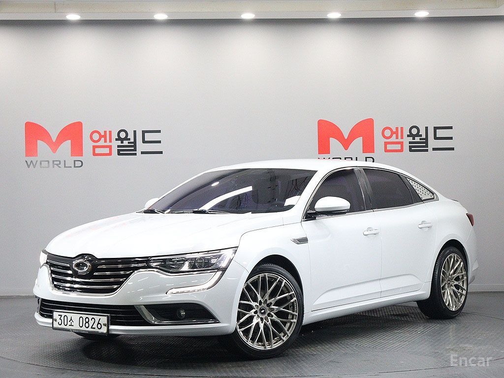 Renault SM6