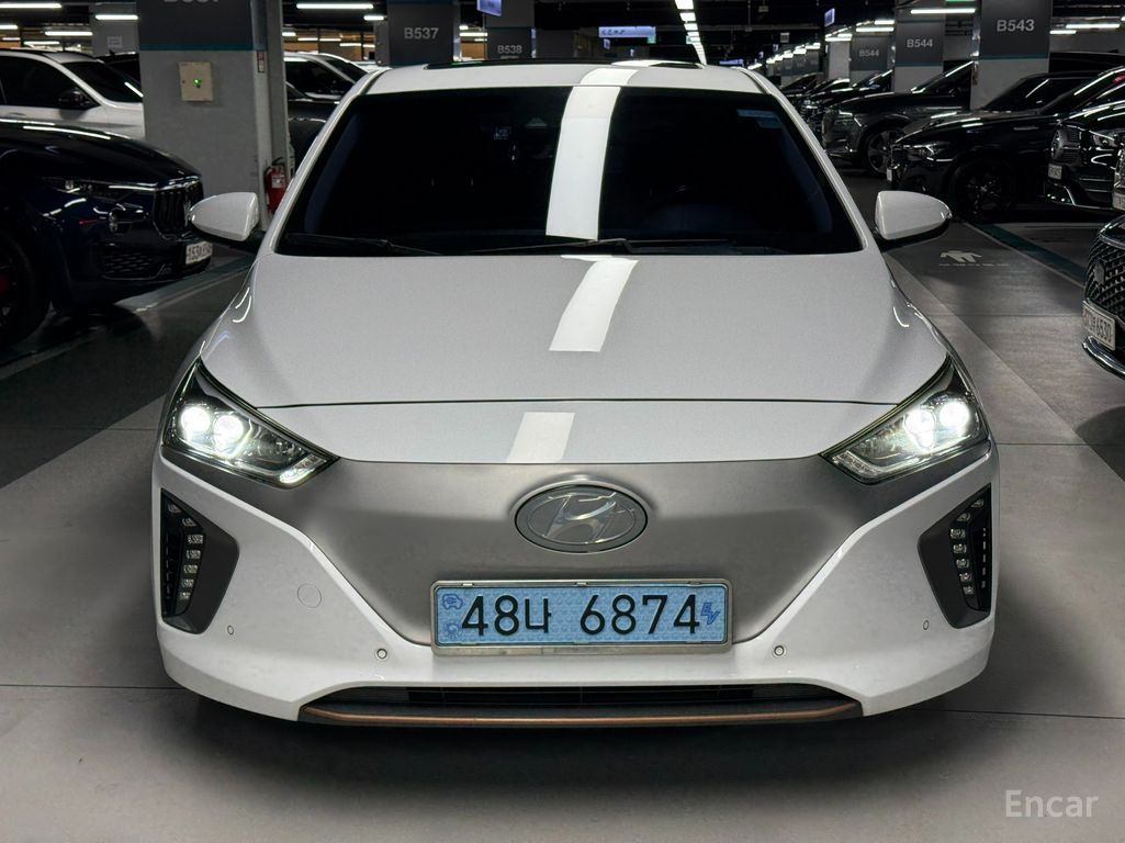 Hyundai IONIQ