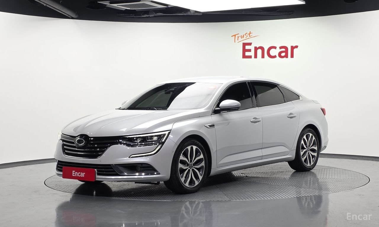 Renault SM6