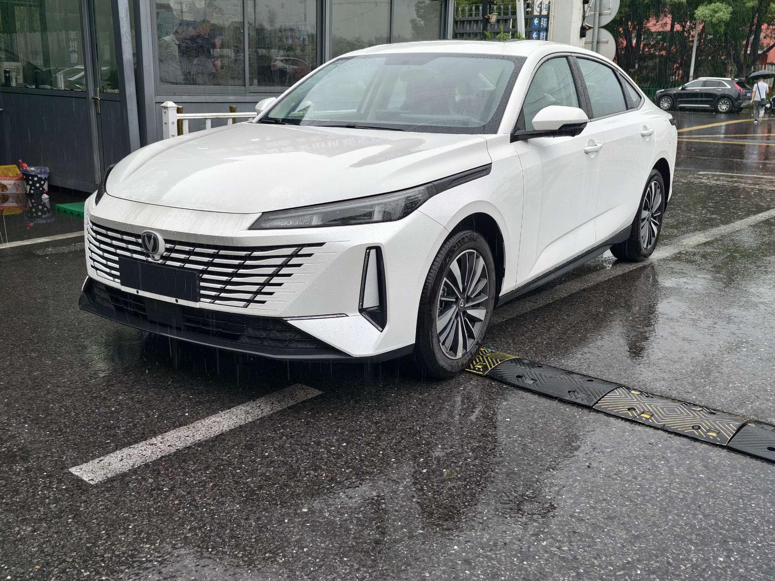 Changan EadoPHEV