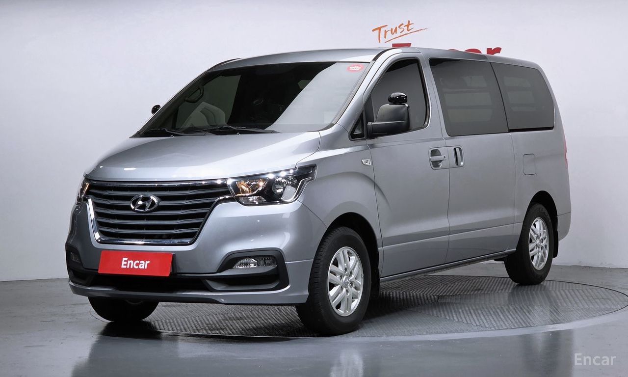Hyundai Starex