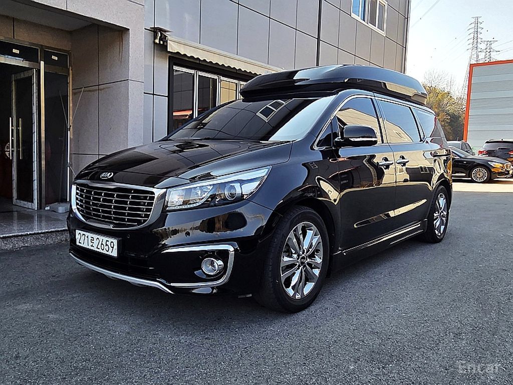 Kia Carnival