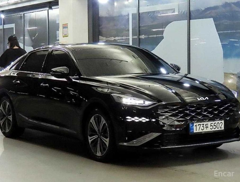 Kia K8