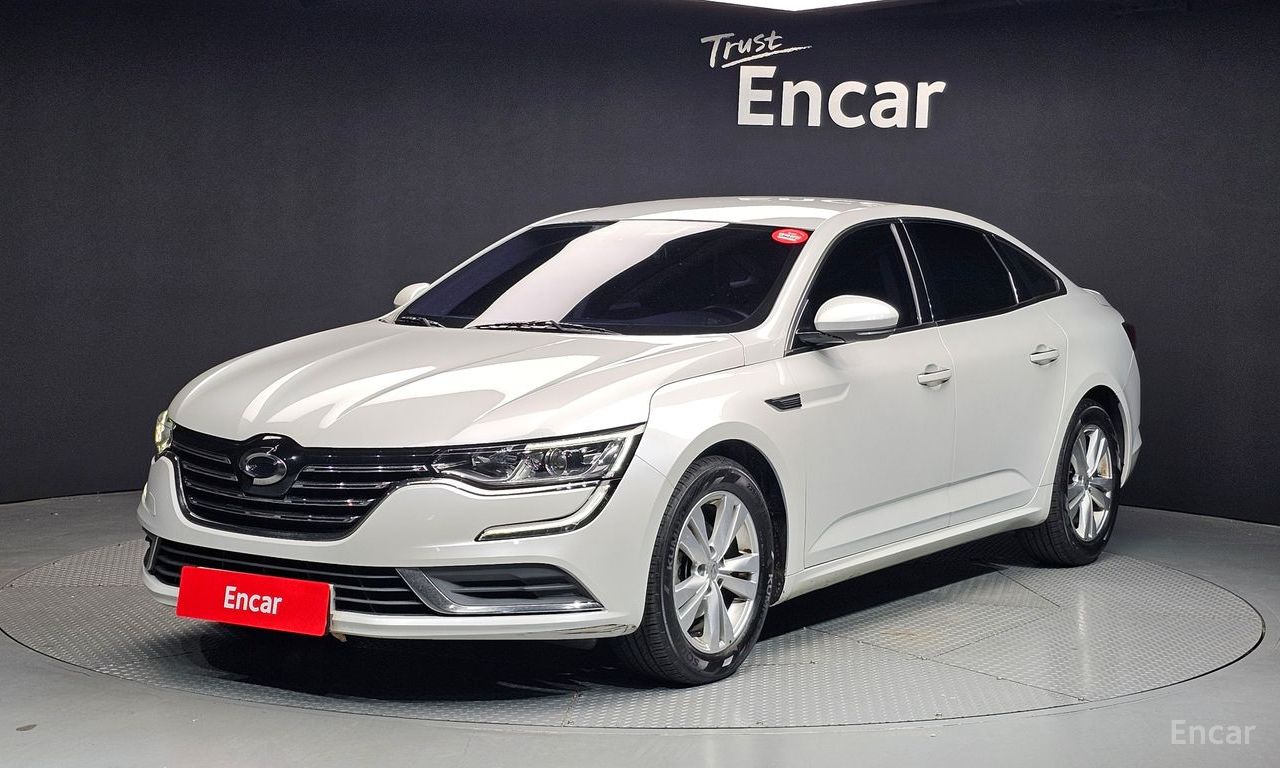 Renault SM6