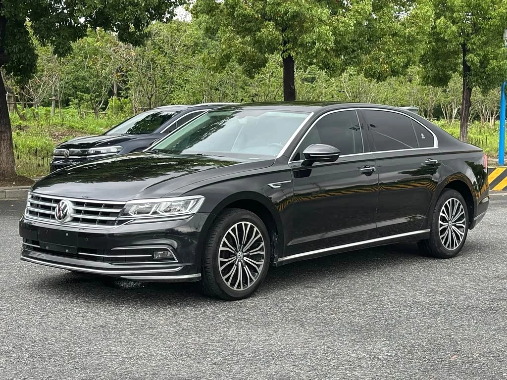 Volkswagen Phideon