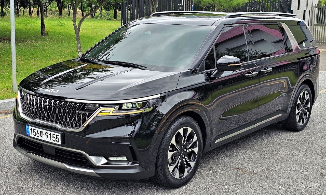 Kia Carnival