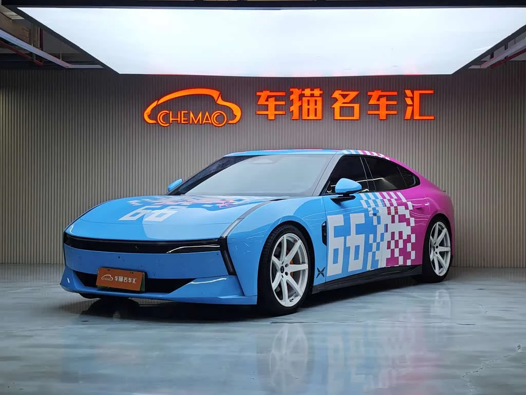 Xpeng P7