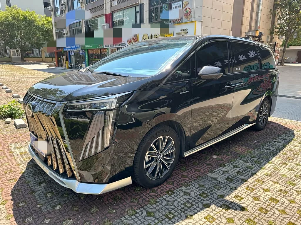 GAC M8