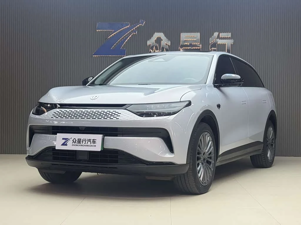 Leapmotor C11