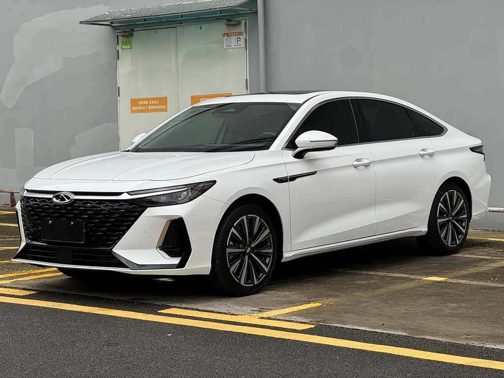 Chery Arrizo 8