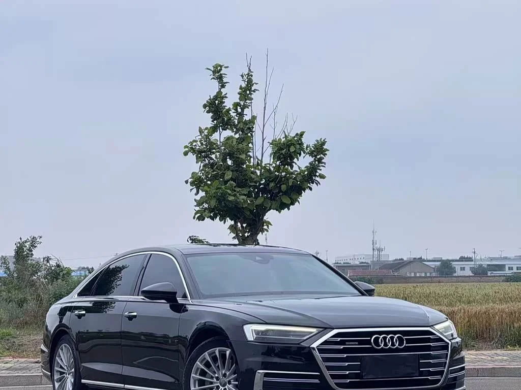 Audi A8