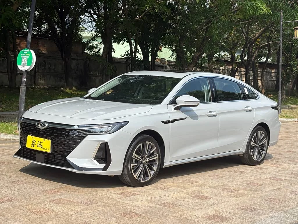 Chery Arrizo 8