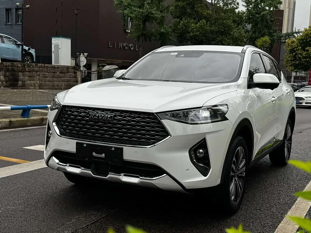 Haval F7