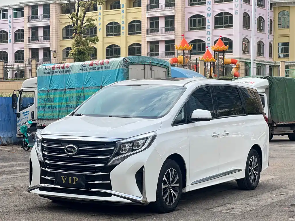 GAC M8