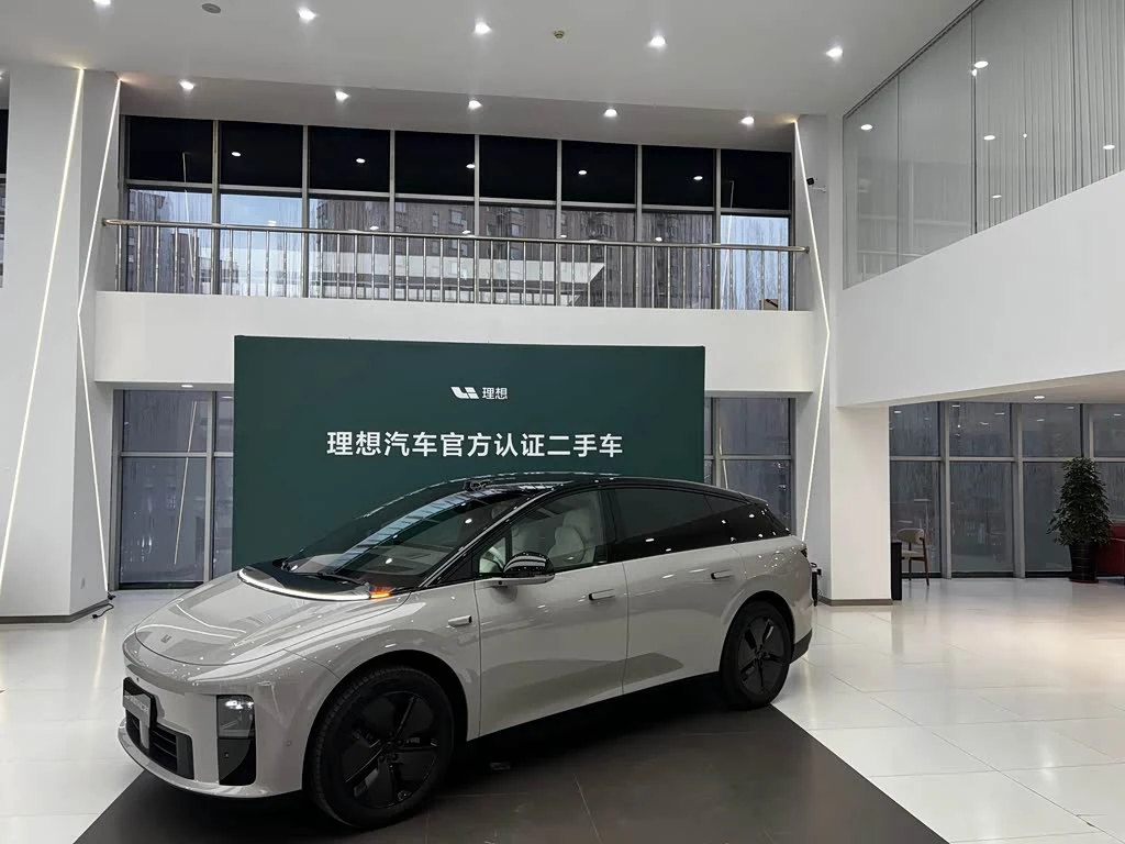 Li Auto i6