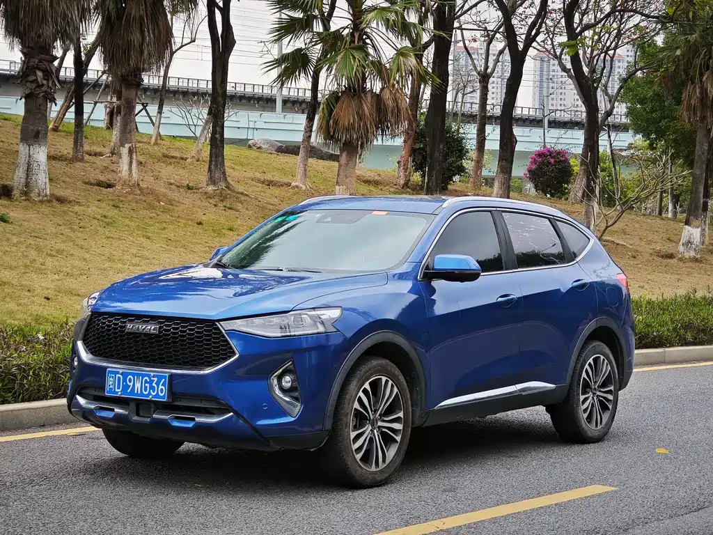 Haval F7