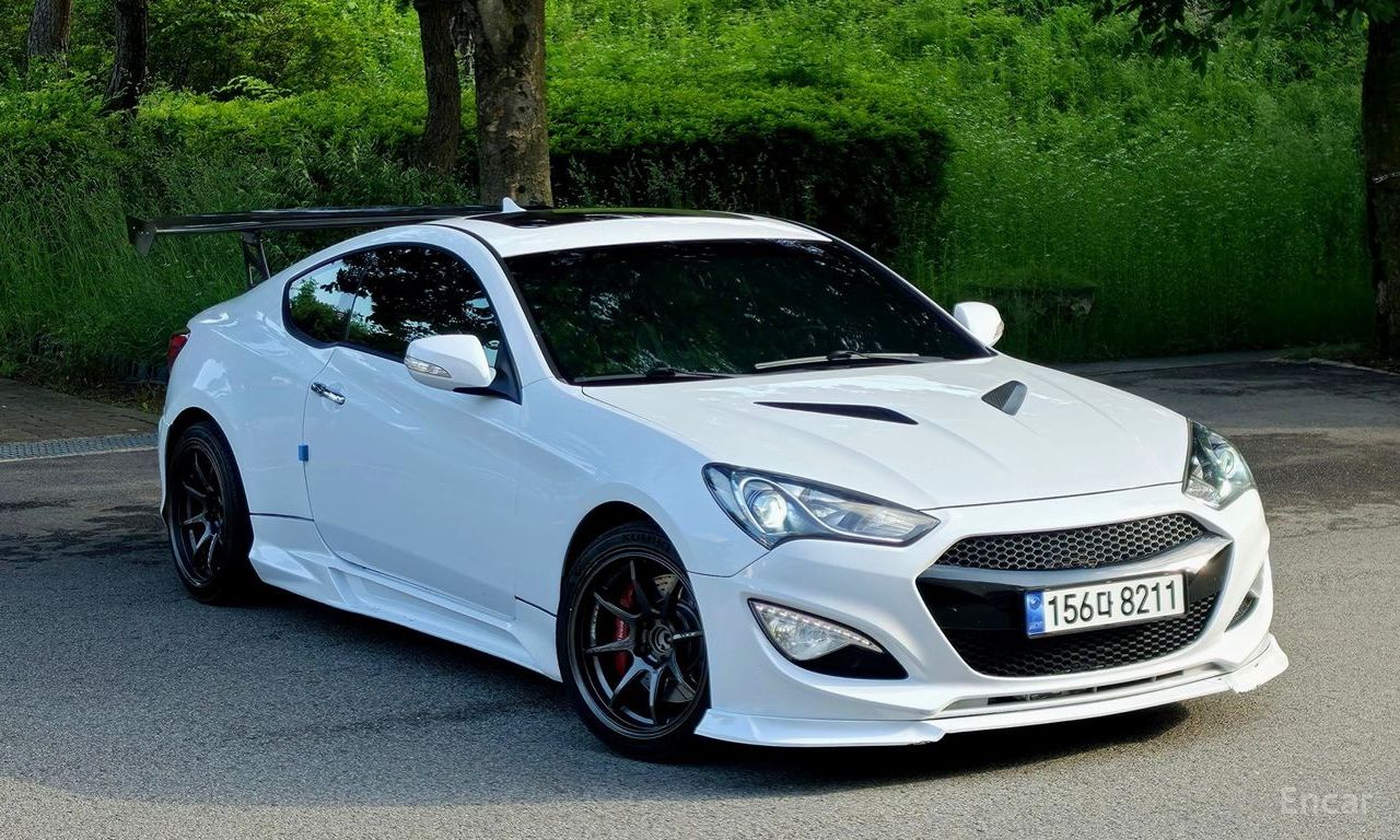 Hyundai Genesis