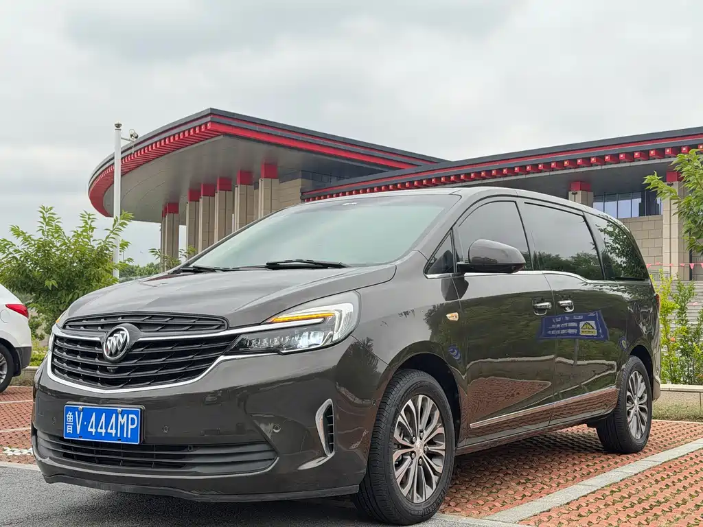 Buick GL8