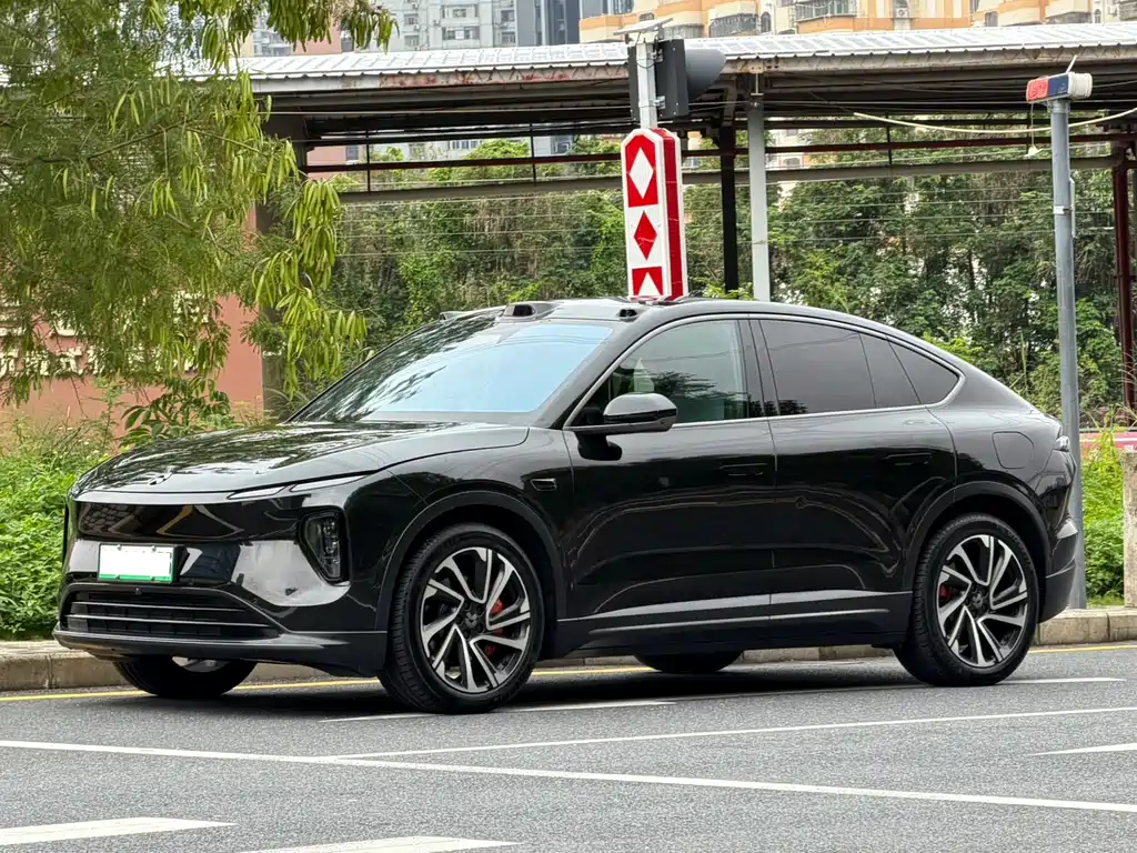 NIO EC6