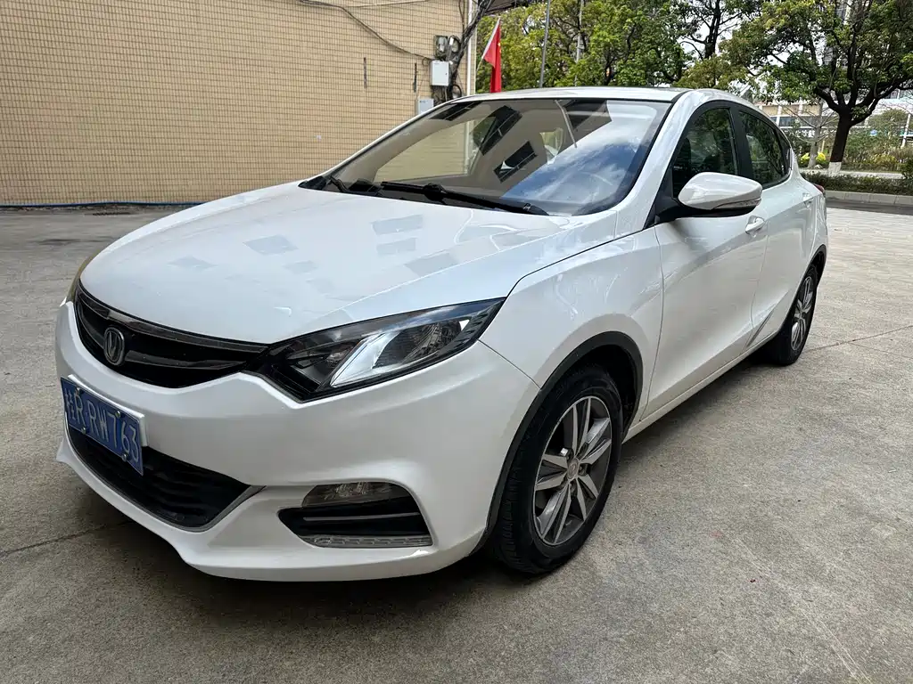 Changan EadoXT