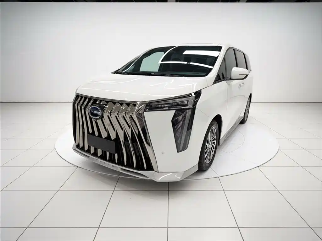 GAC M8