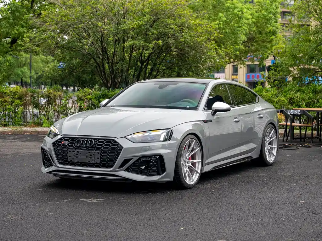 Audi RS 5