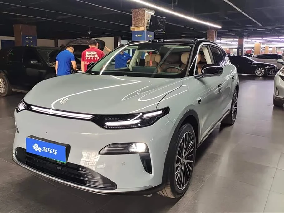 Leapmotor C11