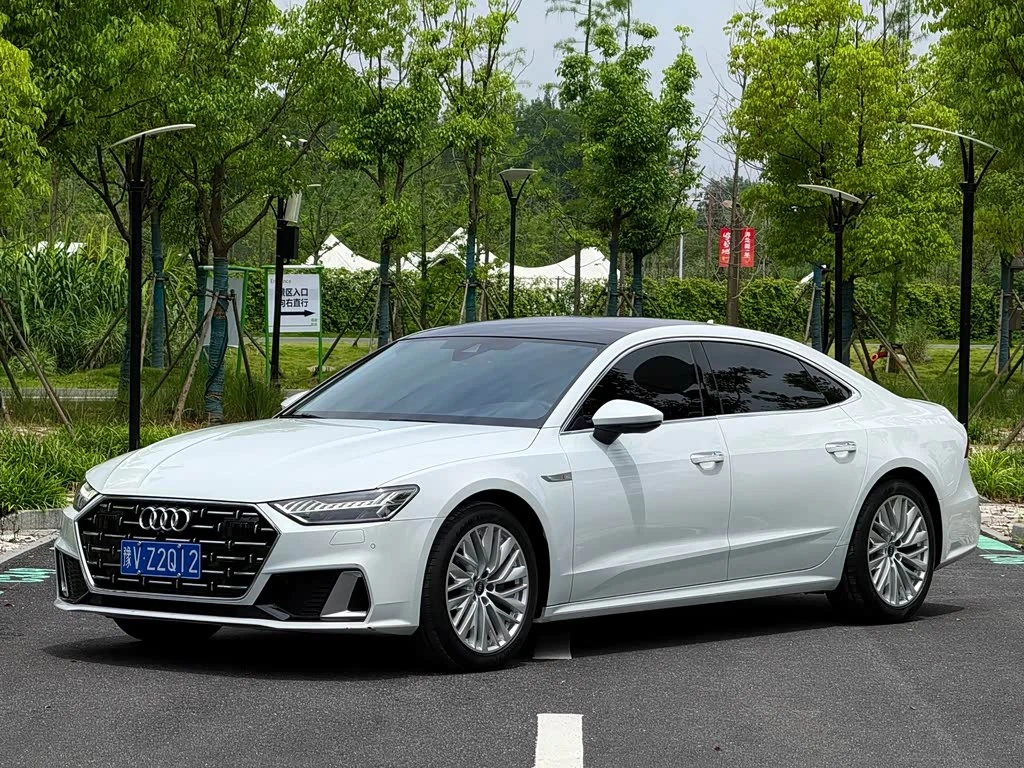 Audi A7L