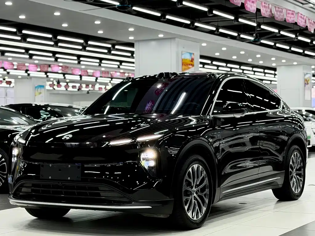 NIO EC6