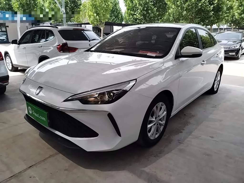 Roewe i5