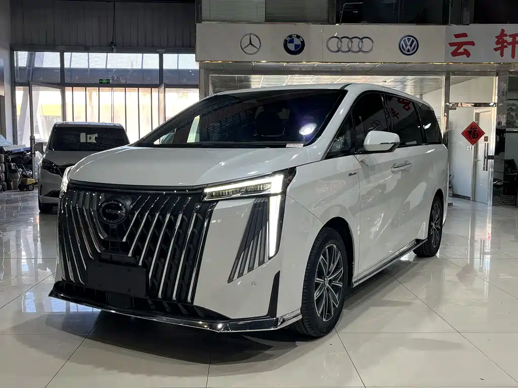GAC M8