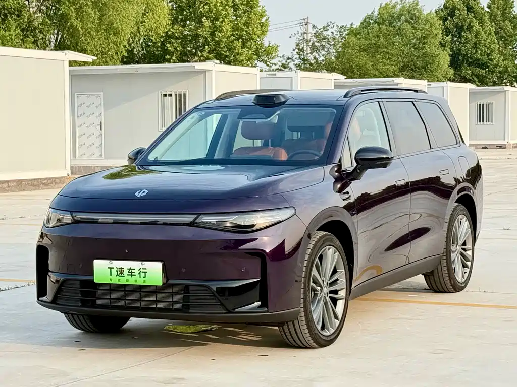 Leapmotor C16