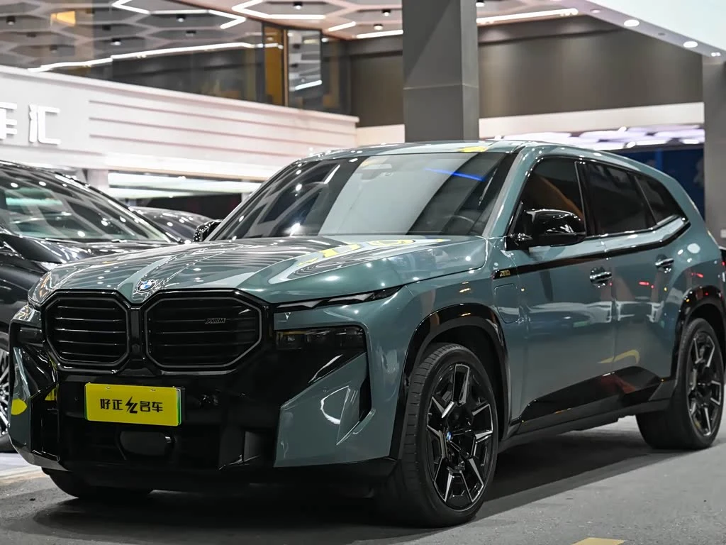 BMW XM