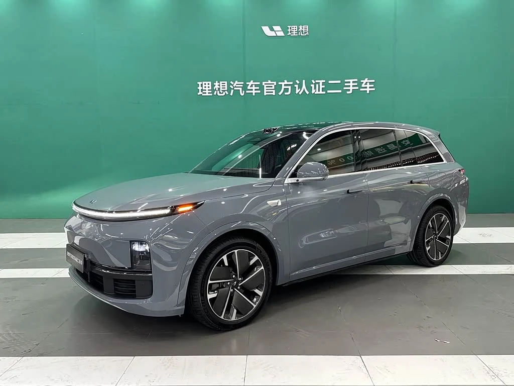 Li Auto L8