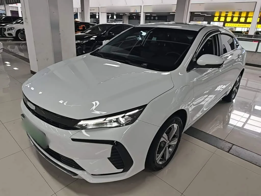Geely Emgrand L HiP