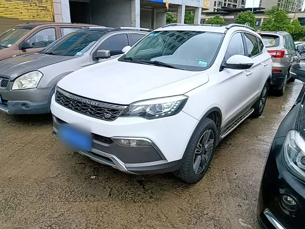 Changfeng CS10
