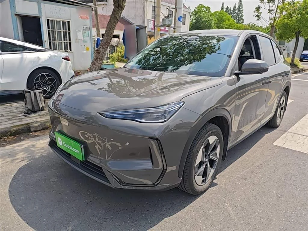 Geely Galaxy Galaxy E5