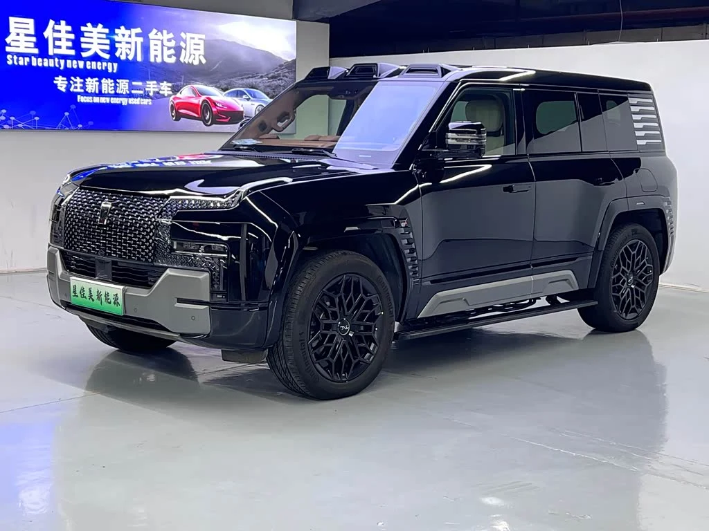 Yangwang U8