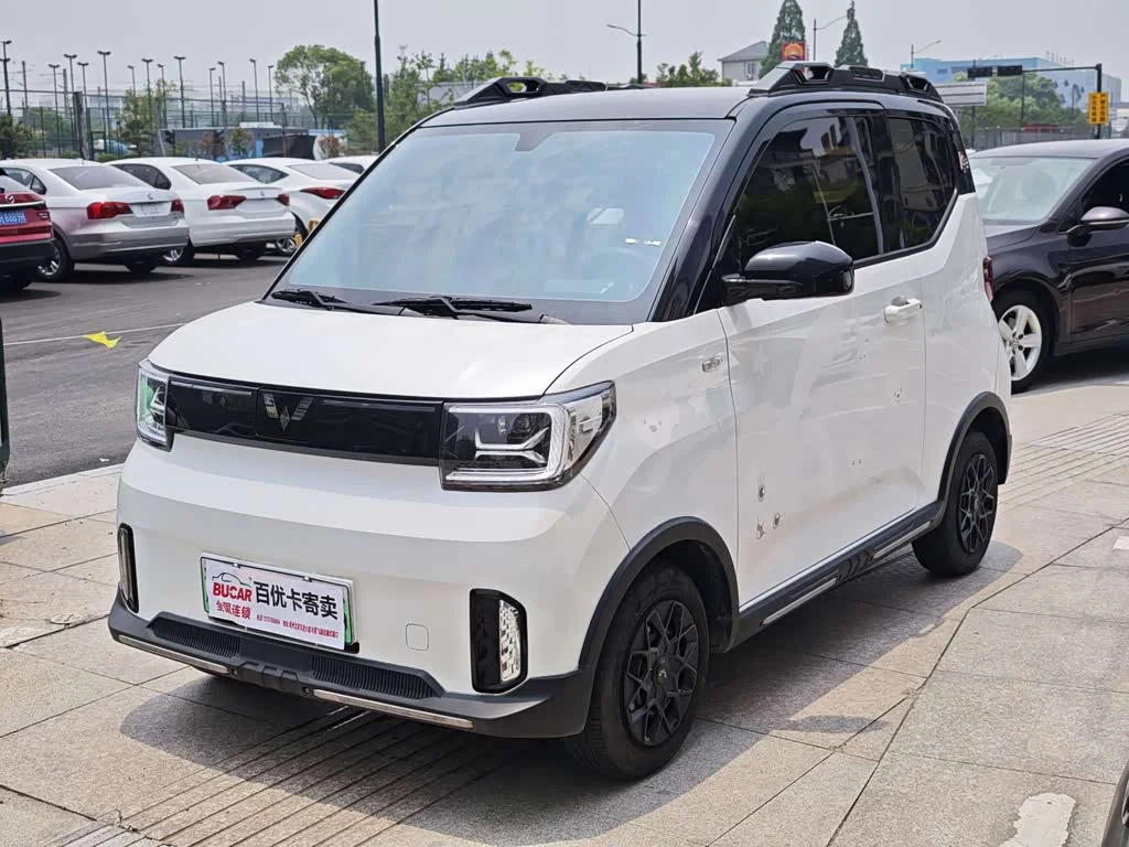 Wuling Mini EV