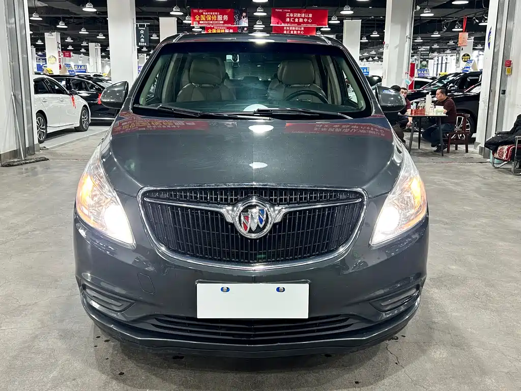 Buick GL8