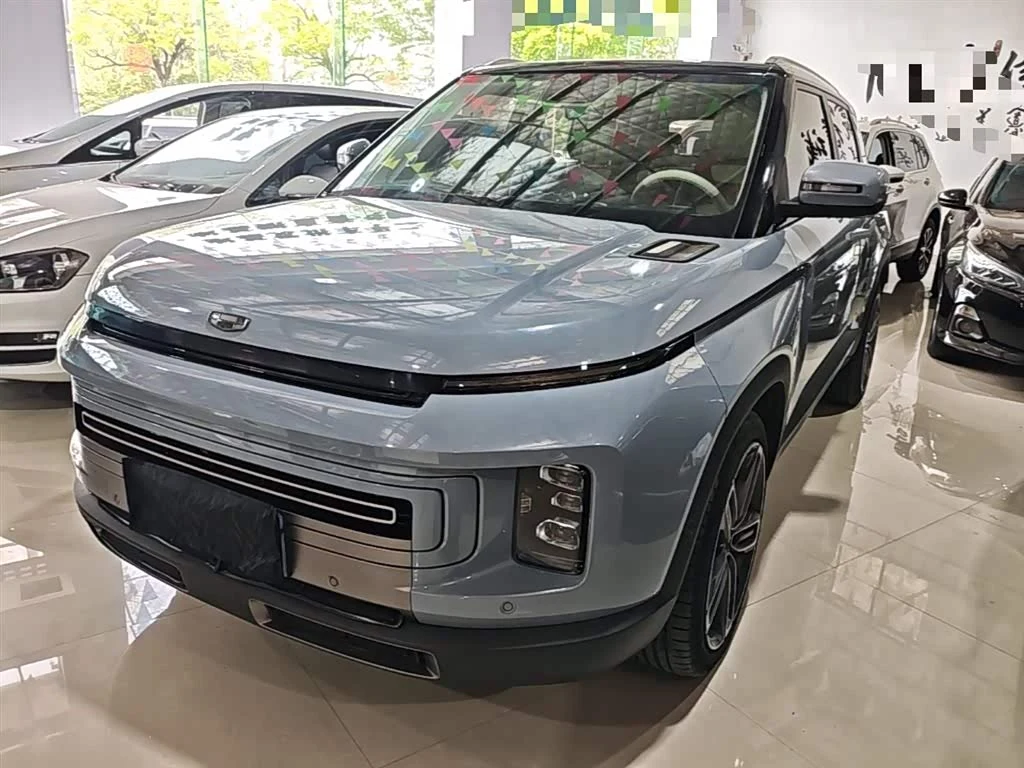 Geely Icon