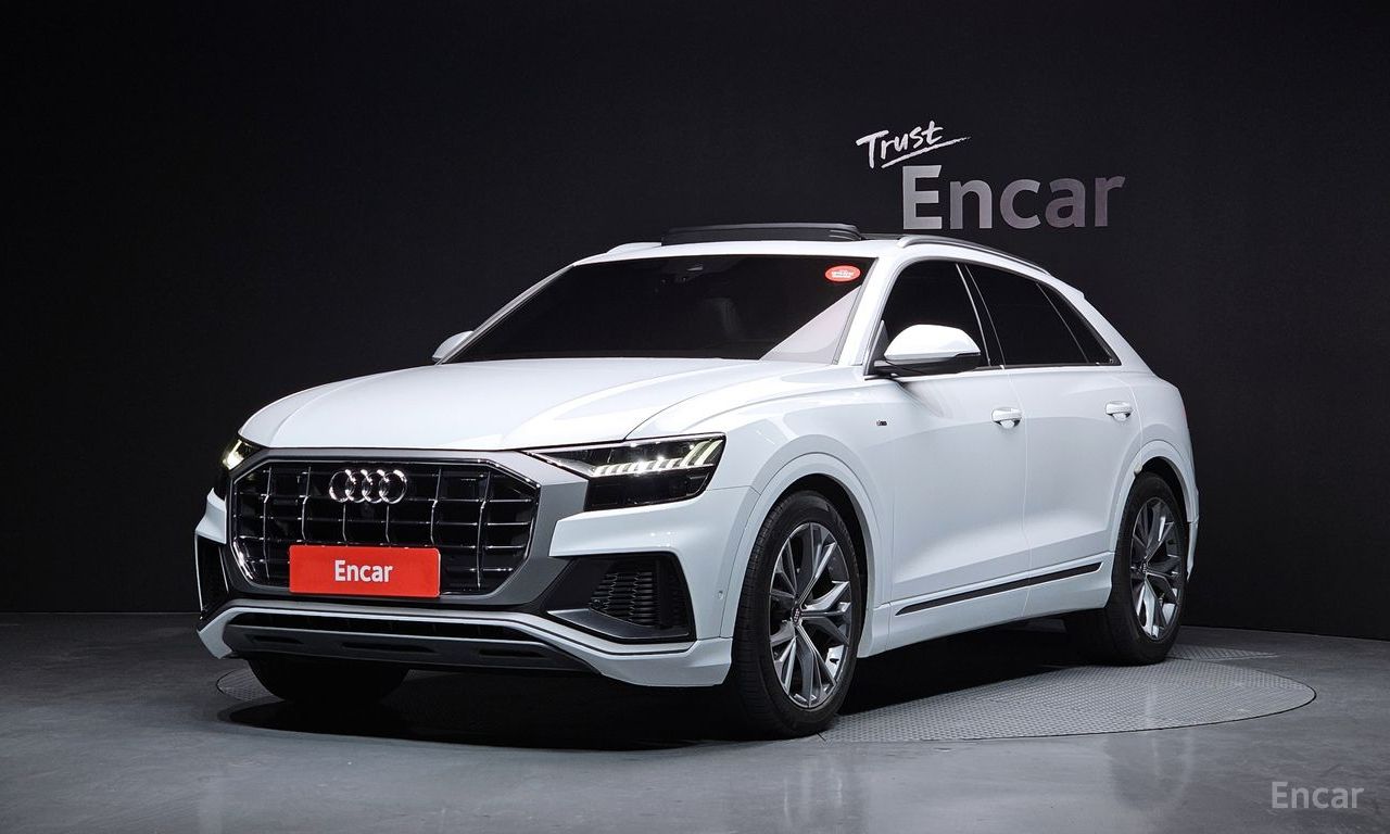 Audi Q8