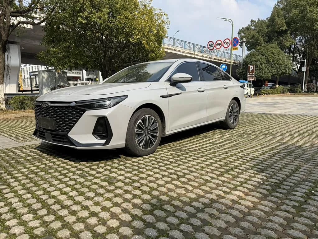 Chery A8