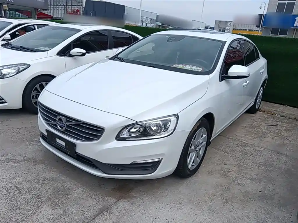 Volvo S60