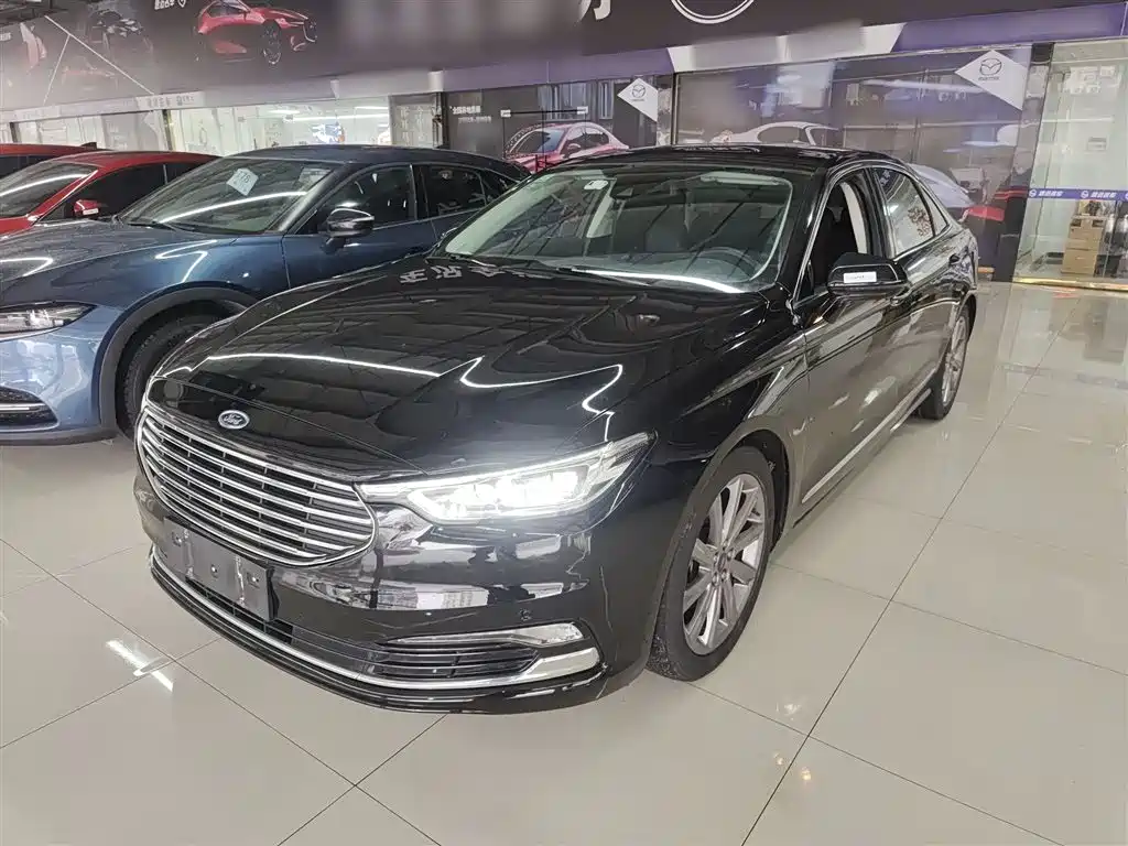 Ford Taurus